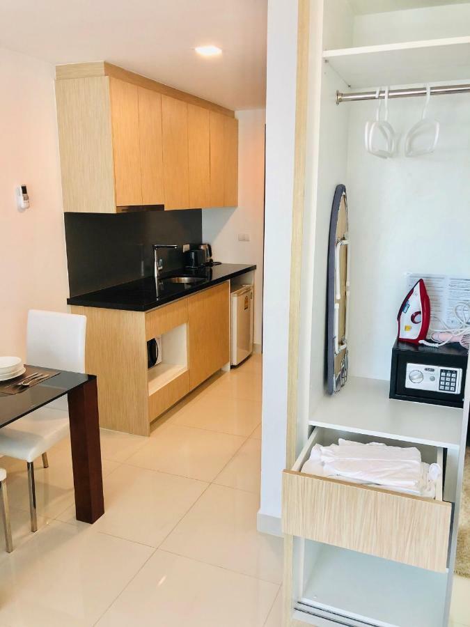 Contemporary Studio In Laguna Beach 3. ジョムティエンビーチ エクステリア 写真